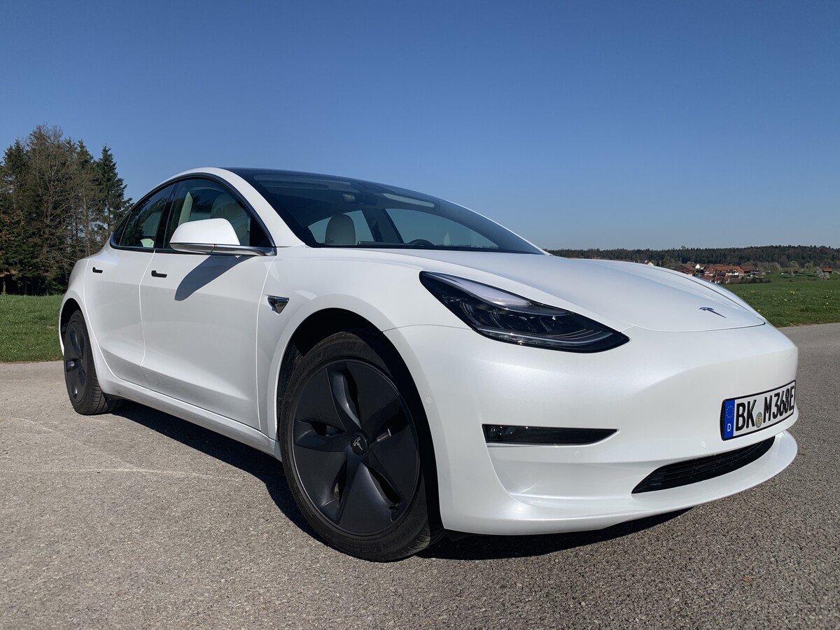 Tesla m3 linca